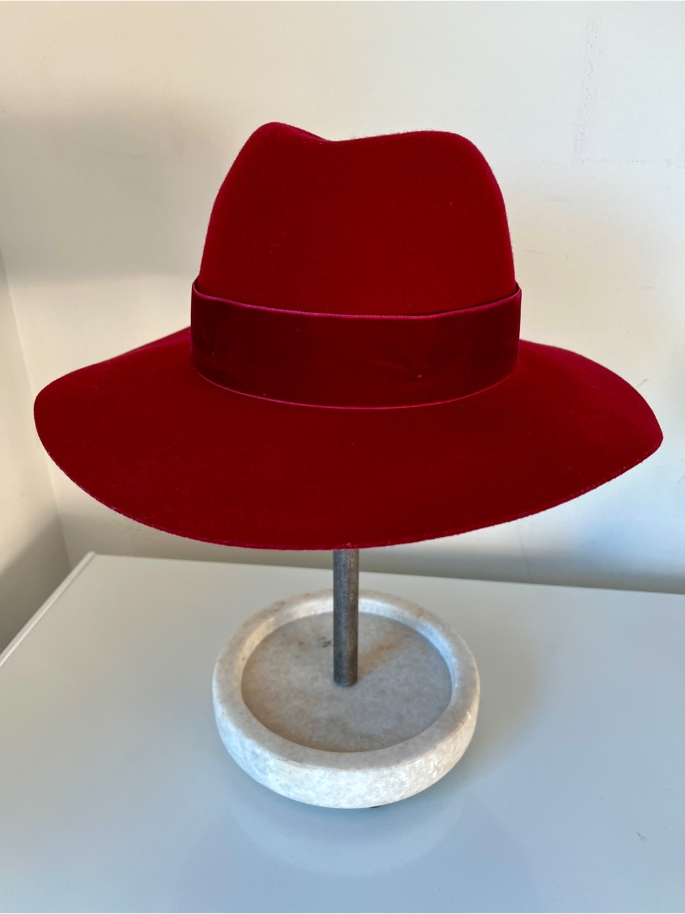 Zara Felt Fedora Hat Wide Brim Velvet Band Berry Red Statement